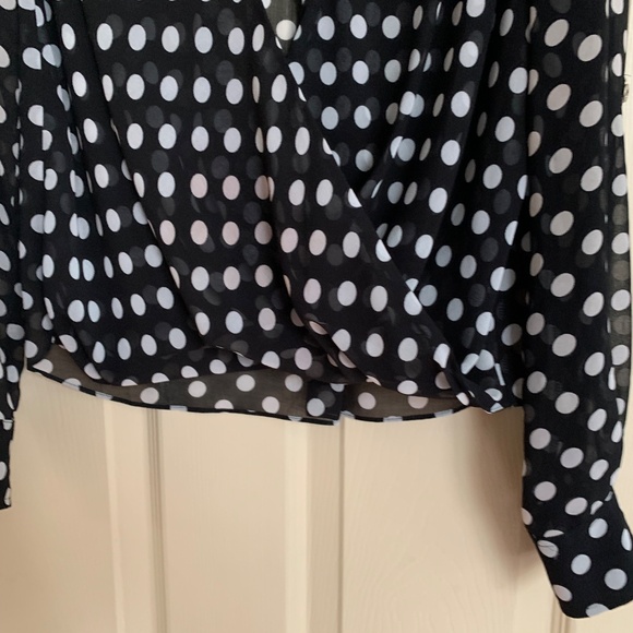 Bebe Black/White Polka Dot Blouson Blouse sz S - Picture 3 of 7